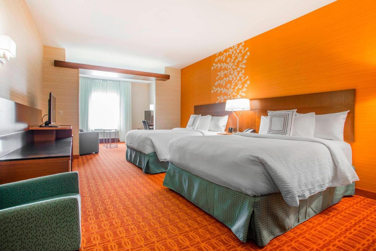 Fairfield Inn & Suites By Marriott Waterloo Cedar Falls Buitenkant foto